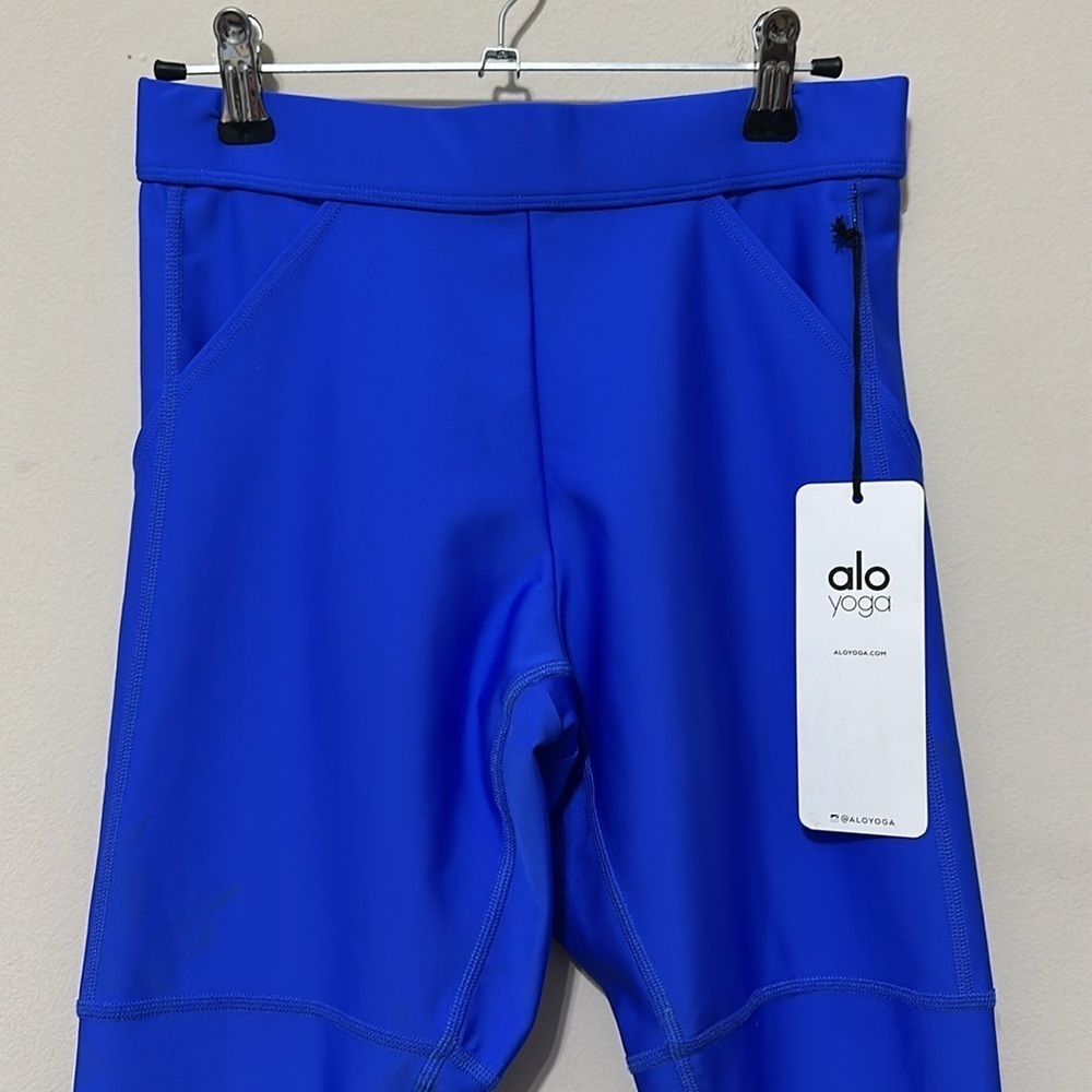 ALO Yoga - Picture 2 of 10